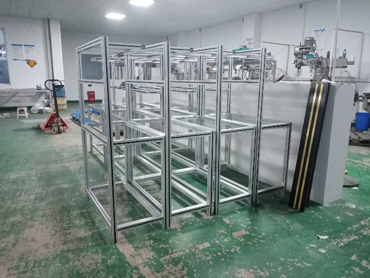 定制鋁型材設備機柜需要哪種工業鋁材？